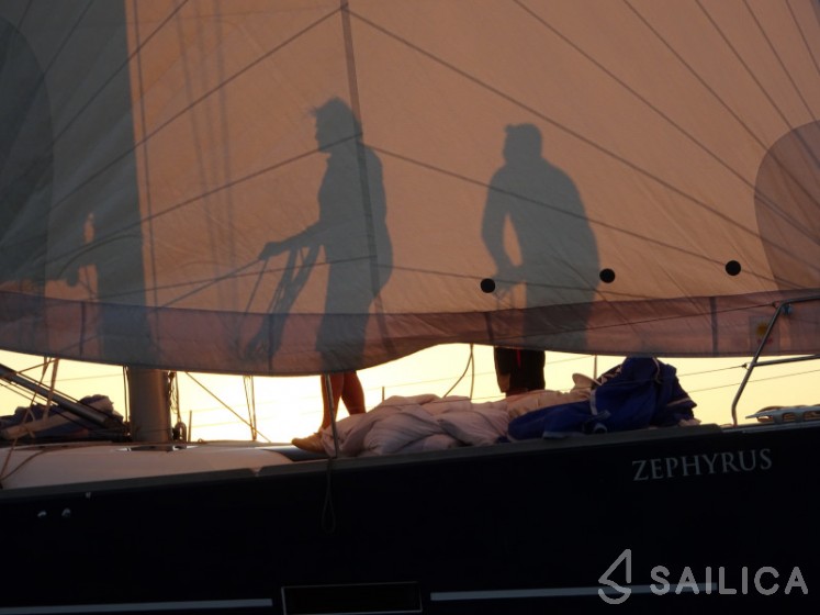 Dufour 520 GL - Yacht Charter Sailica