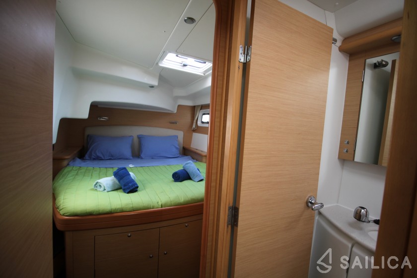 Lagoon 440 - Yacht Charter Sailica