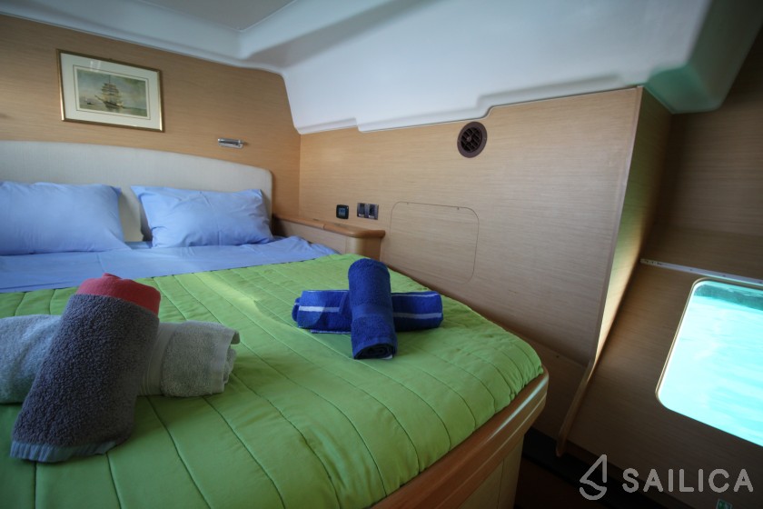 Lagoon 440 - Yacht Charter Sailica