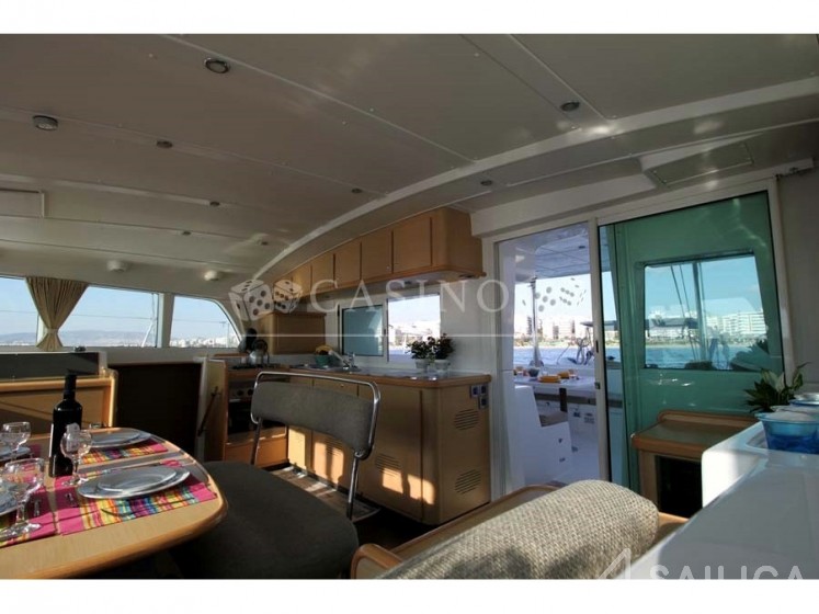 Lagoon 440 - Yacht Charter Sailica