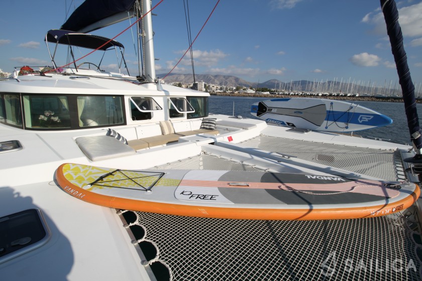 Lagoon 440 - Yacht Charter Sailica