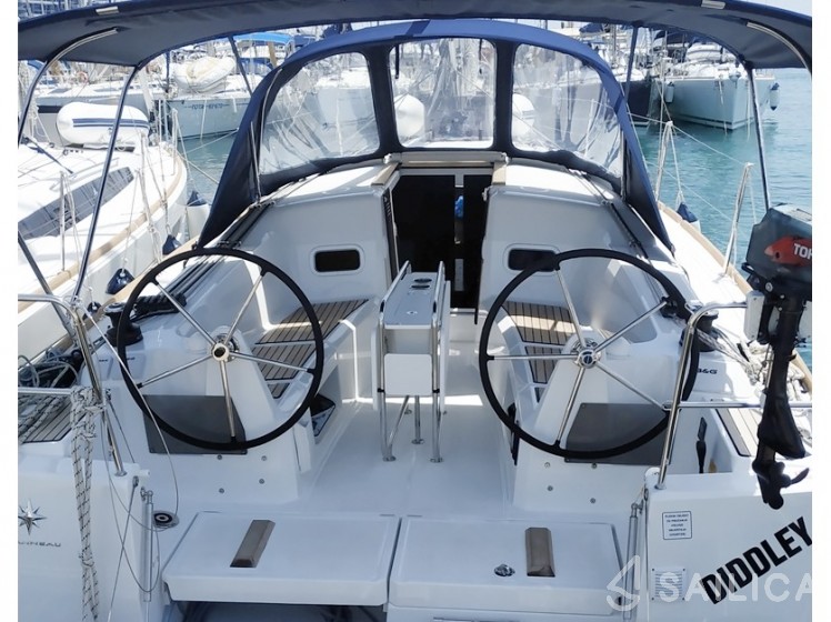 Sun Odyssey 349 - Yacht Charter Sailica