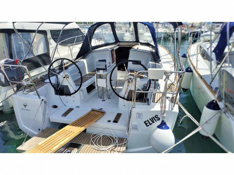 Sun Odyssey 349 - Yacht Charter Sailica