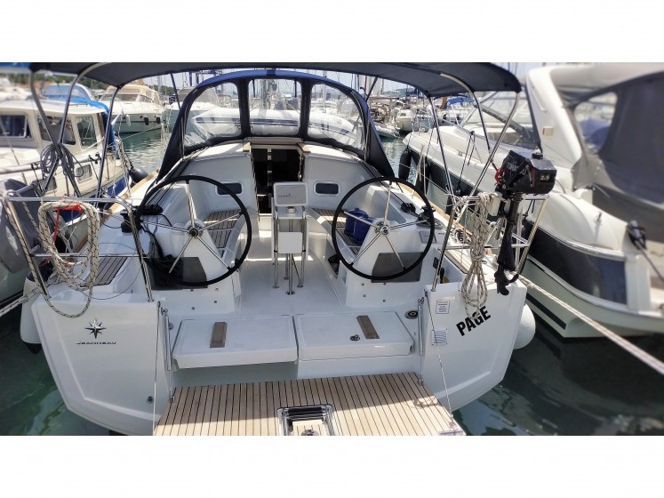 Sun Odyssey 349 - Yacht Charter Sailica