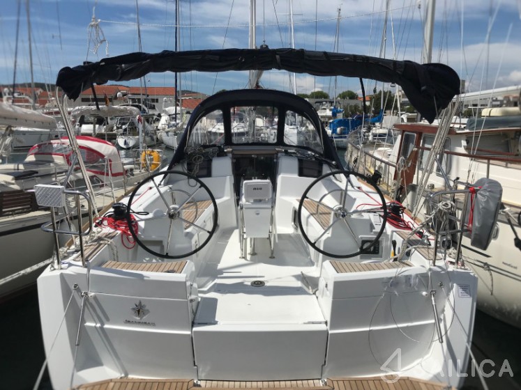 Sun Odyssey 389 - Yacht Charter Sailica