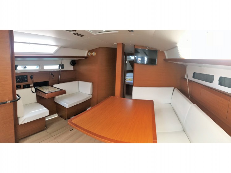 Sun Odyssey 449 - Yacht Charter Sailica
