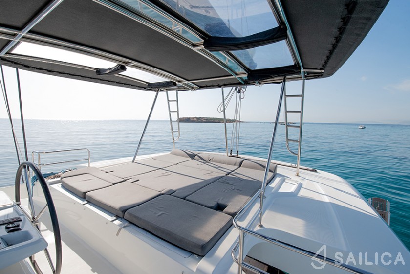 Lagoon 50 - Yacht Charter Sailica