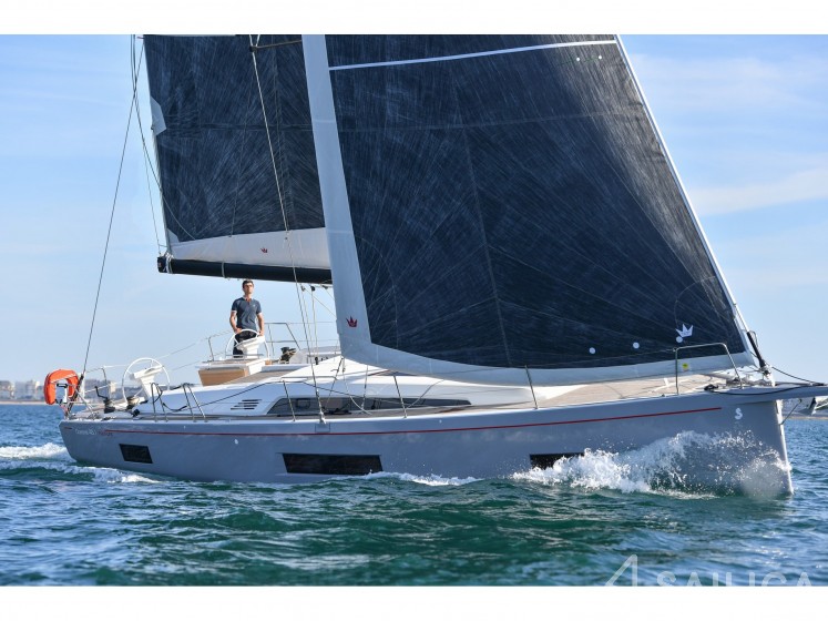 Oceanis 46.1 - Yacht Charter Sailica