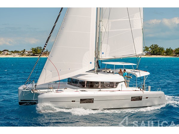 Lagoon 42 - Yacht Charter Sailica