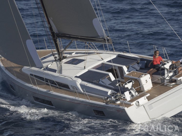 Oceanis 51.1 - Yacht Charter Sailica