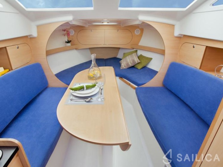 Delphia Nano - Yacht Charter Sailica