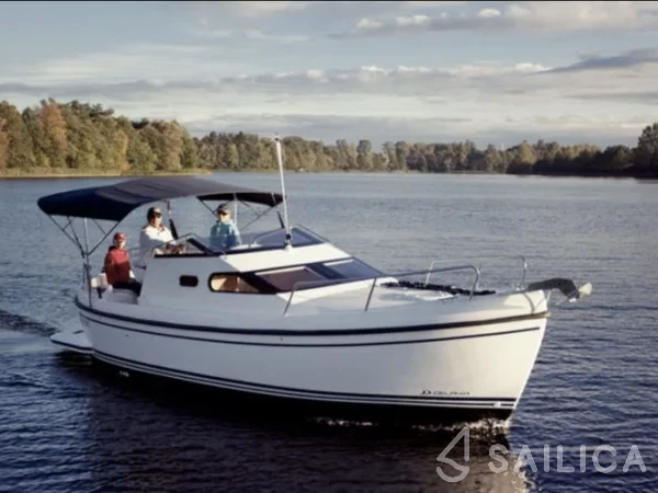 Delphia Nano - Yacht Charter Sailica