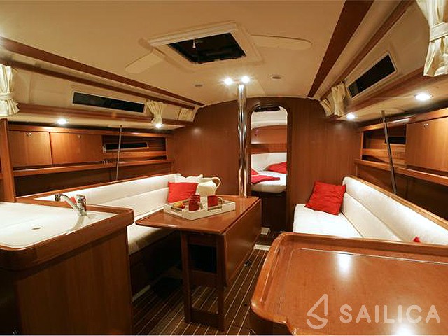 Dufour 325 - Yacht Charter Sailica