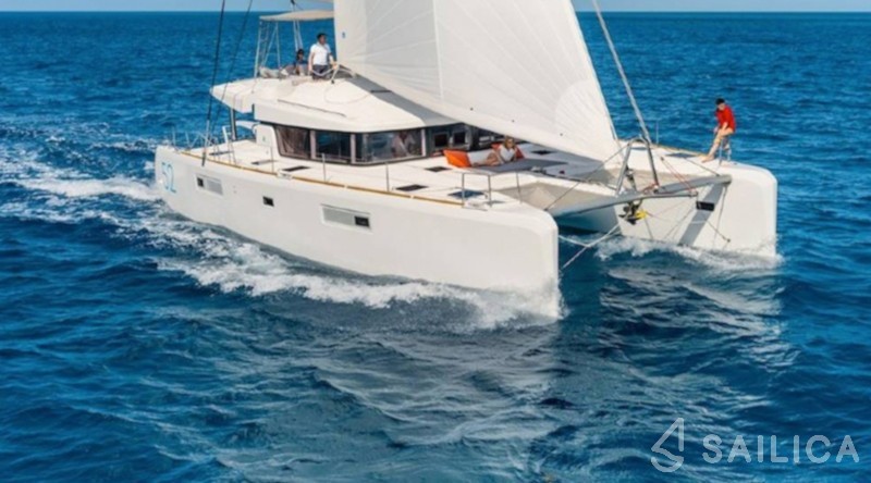 Lagoon 52 - Yacht Charter Sailica