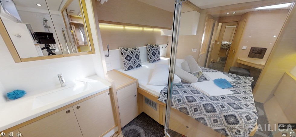 Lagoon 52 - Yacht Charter Sailica