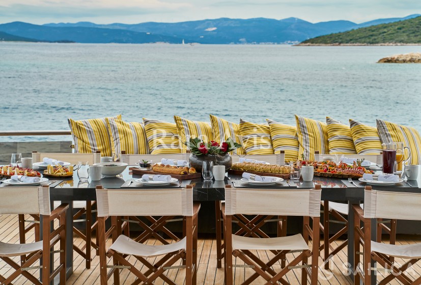 Gulet - Yacht Charter Sailica