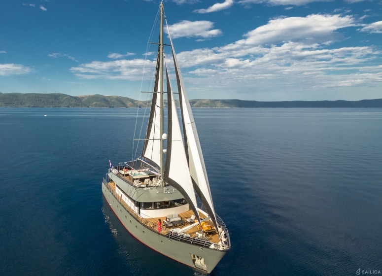 Gulet - Yacht Charter Sailica
