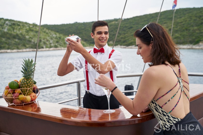 Gulet - Yacht Charter Sailica