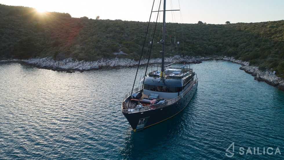 Gulet - Yacht Charter Sailica