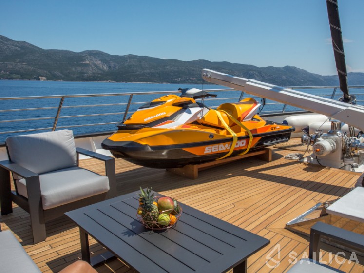 Gulet - Yacht Charter Sailica