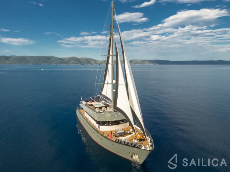 Gulet - Yacht Charter Sailica