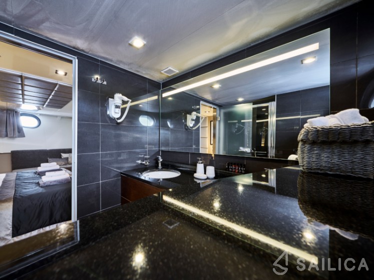 Gulet - Yacht Charter Sailica