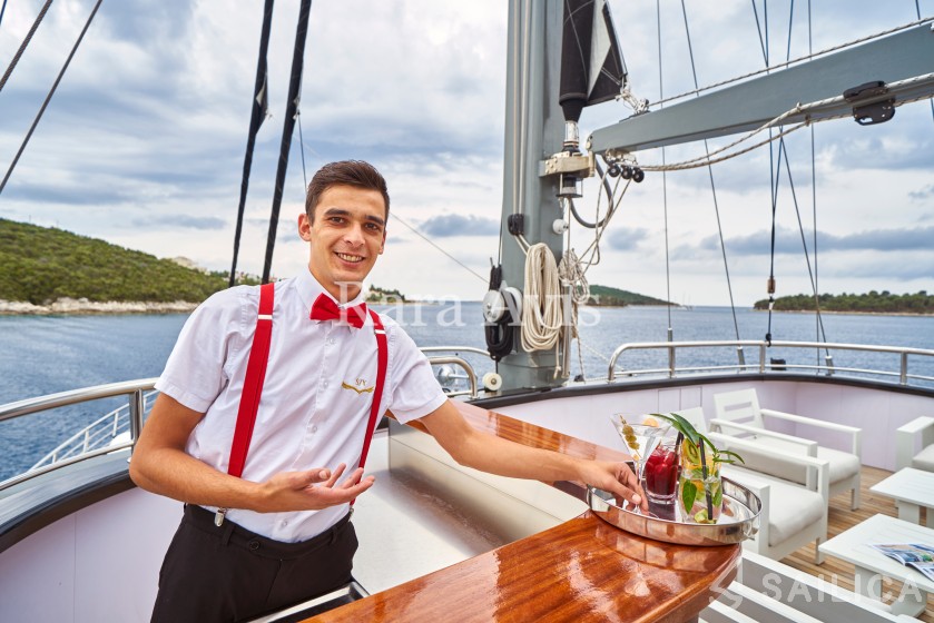 Gulet - Yacht Charter Sailica
