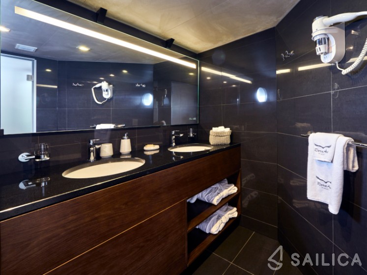 Gulet - Yacht Charter Sailica