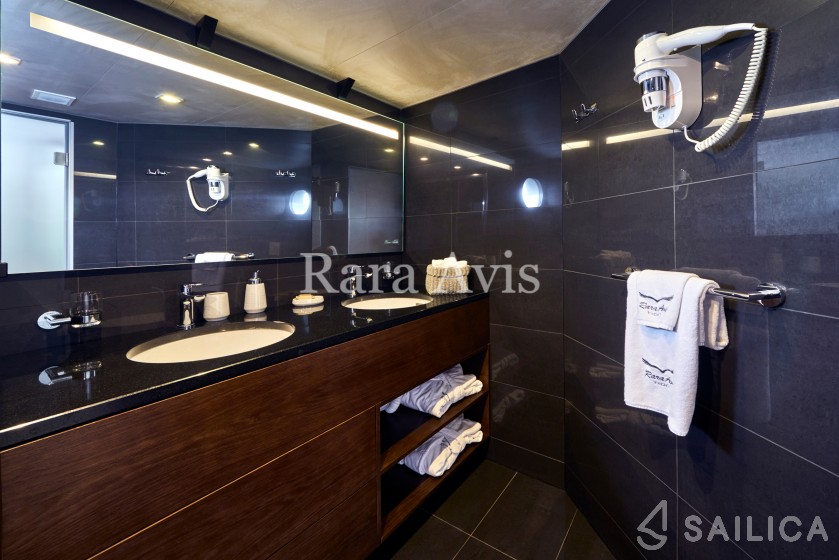 Gulet - Yacht Charter Sailica