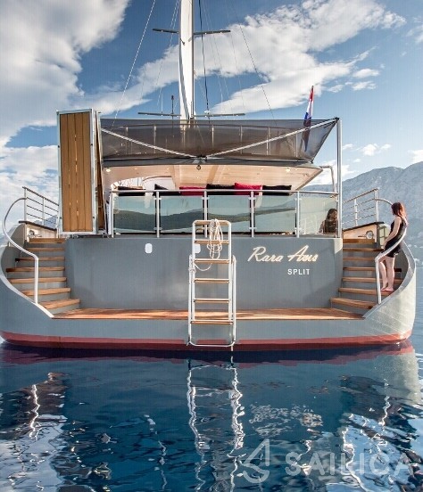 Gulet - Yacht Charter Sailica
