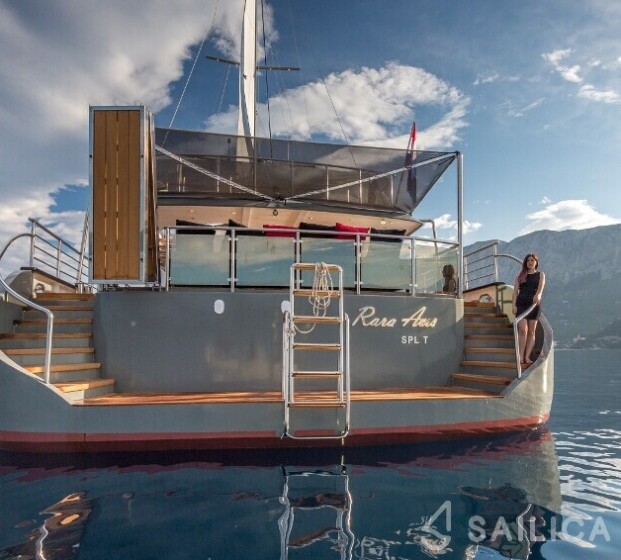Gulet - Yacht Charter Sailica