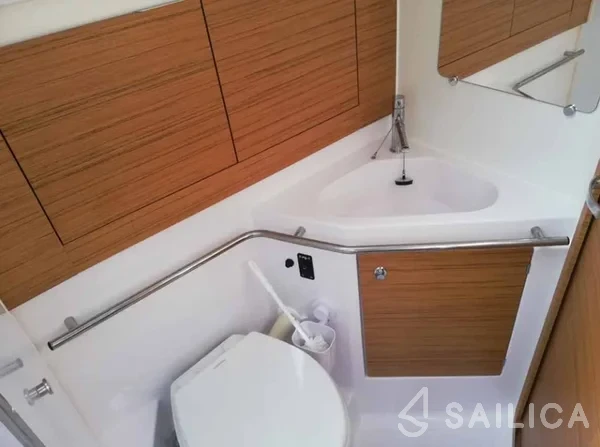 Elan 45 Impression - Yacht Charter Sailica