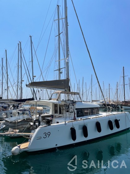 Lagoon 39 - Yacht Charter Sailica