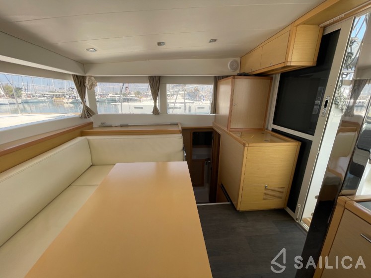Lagoon 39 - Yacht Charter Sailica