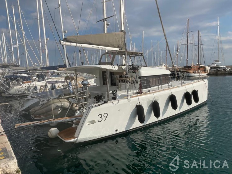 Lagoon 39 - Yacht Charter Sailica