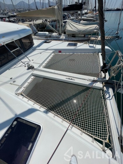 Lagoon 39 - Yacht Charter Sailica