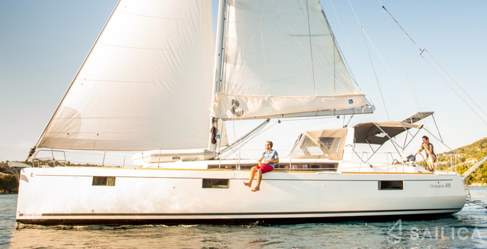 Oceanis 48 - Yacht Charter Sailica
