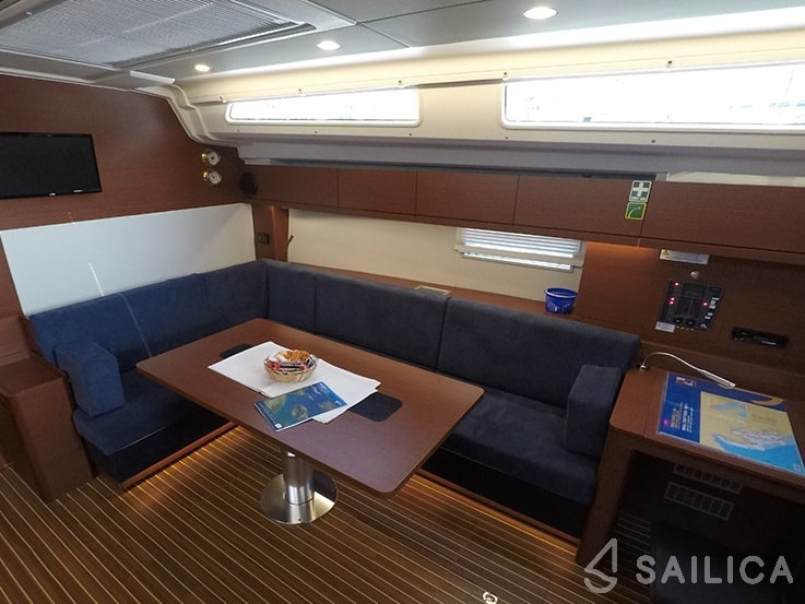 Hanse 508 - Yacht Charter Sailica