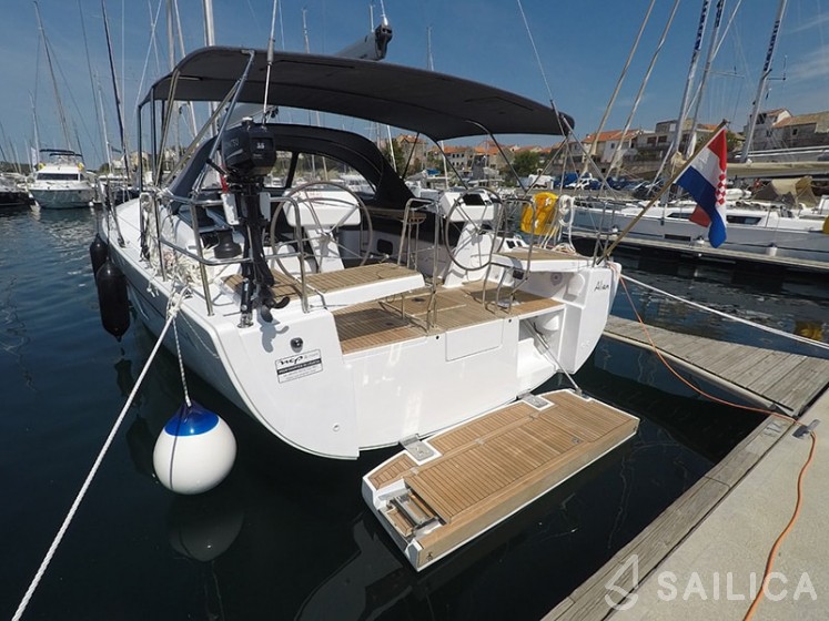 Hanse 508 - Yacht Charter Sailica
