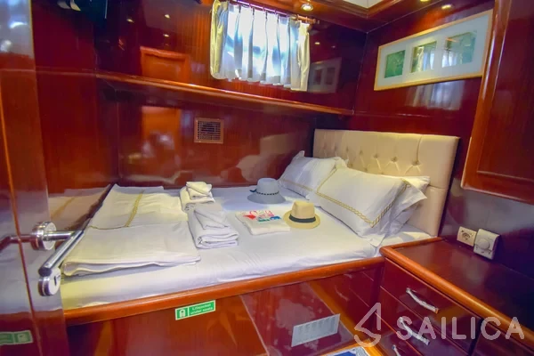 Gulet - Yacht Charter Sailica