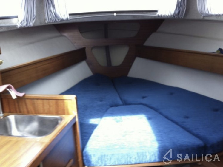 Albin 25 - Yacht Charter Sailica
