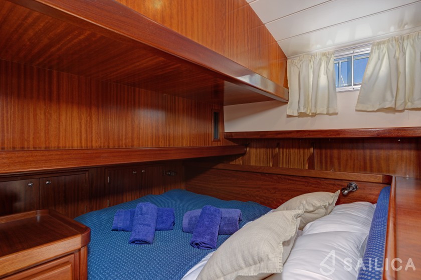 Menorquin 150 - Yacht Charter Sailica