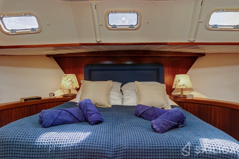 Menorquin 150 - Yacht Charter Sailica
