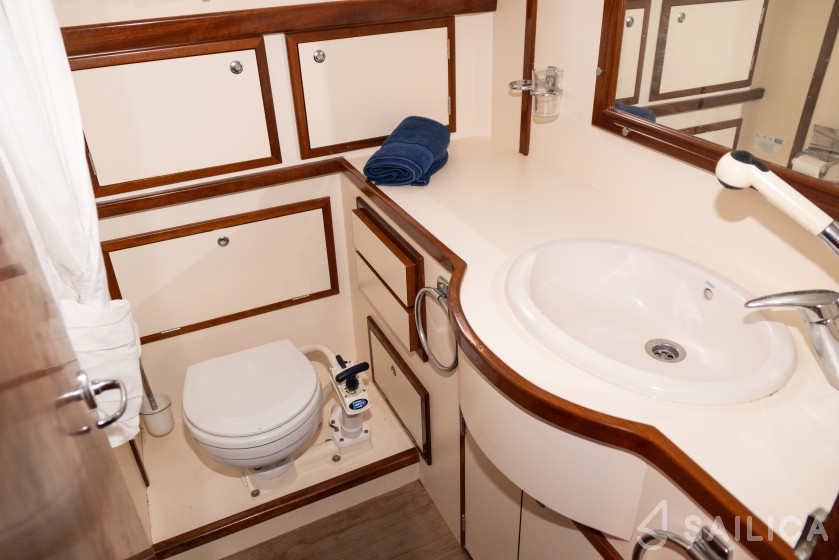 Menorquin 150 - Yacht Charter Sailica