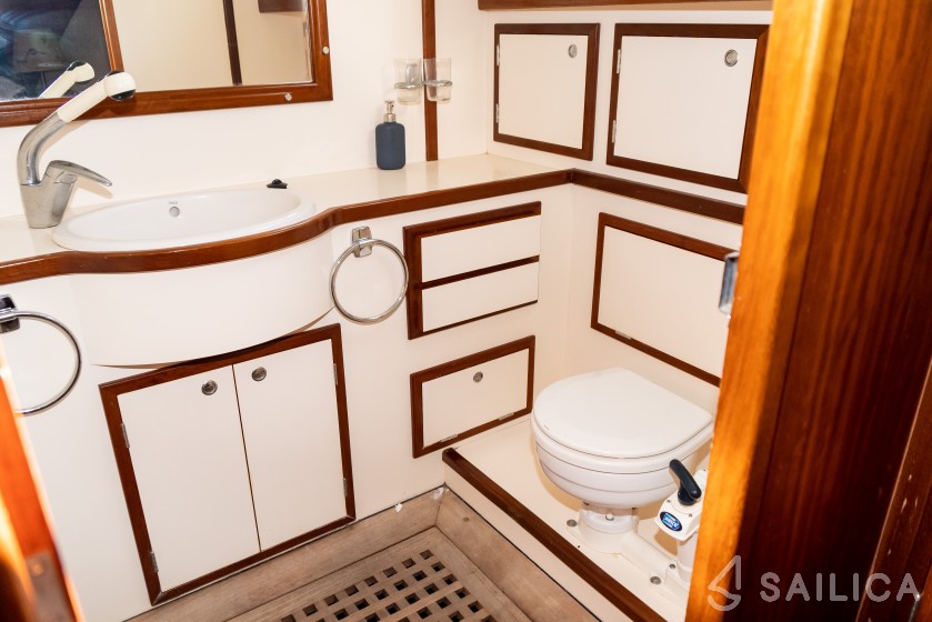 Menorquin 150 - Yacht Charter Sailica