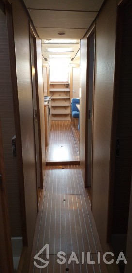 D&D Kufner 54 - Yacht Charter Sailica