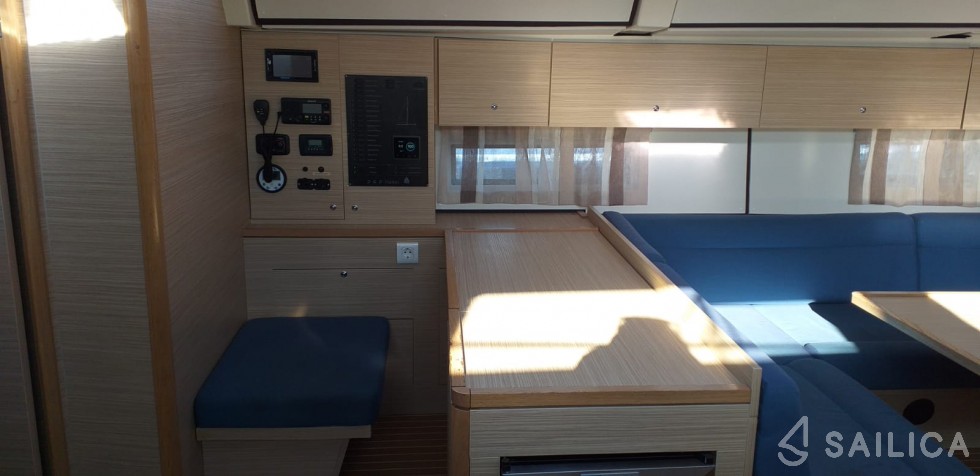 D&D Kufner 54 - Yacht Charter Sailica