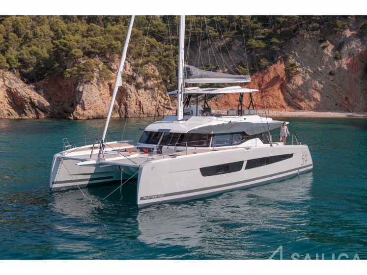 Samana 59 - Yacht Charter Sailica