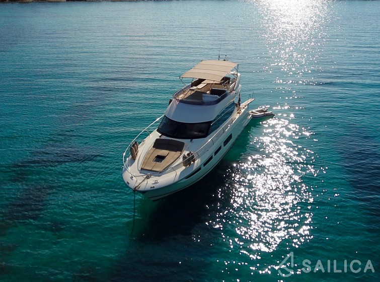 Prestige 500 - Yacht Charter Sailica