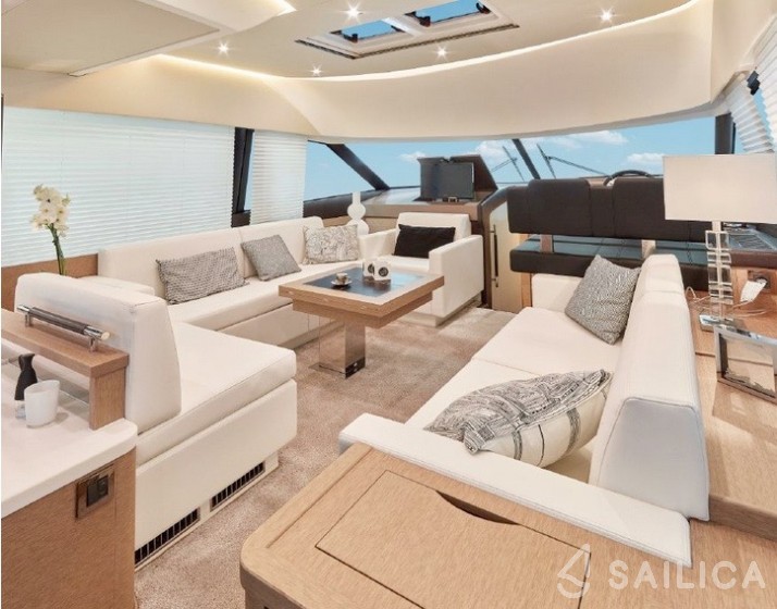 Prestige 500 - Yacht Charter Sailica